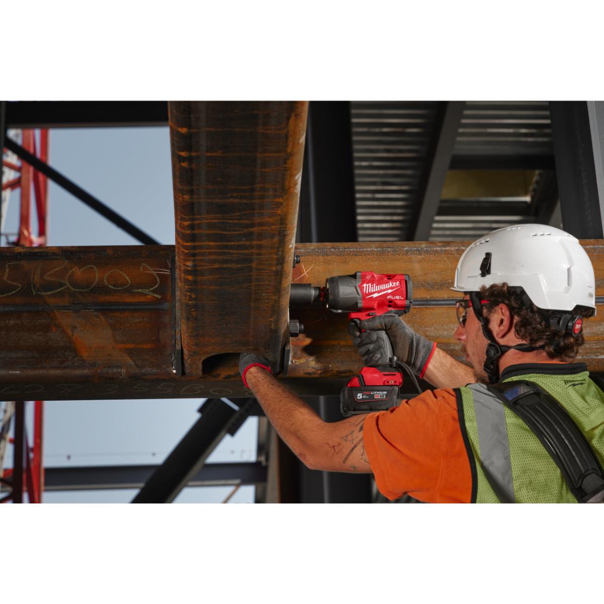 Milwaukee M18 FUEL Akku-Schlagschrauber 1/2 Zoll - M18FHIW2F12-502X