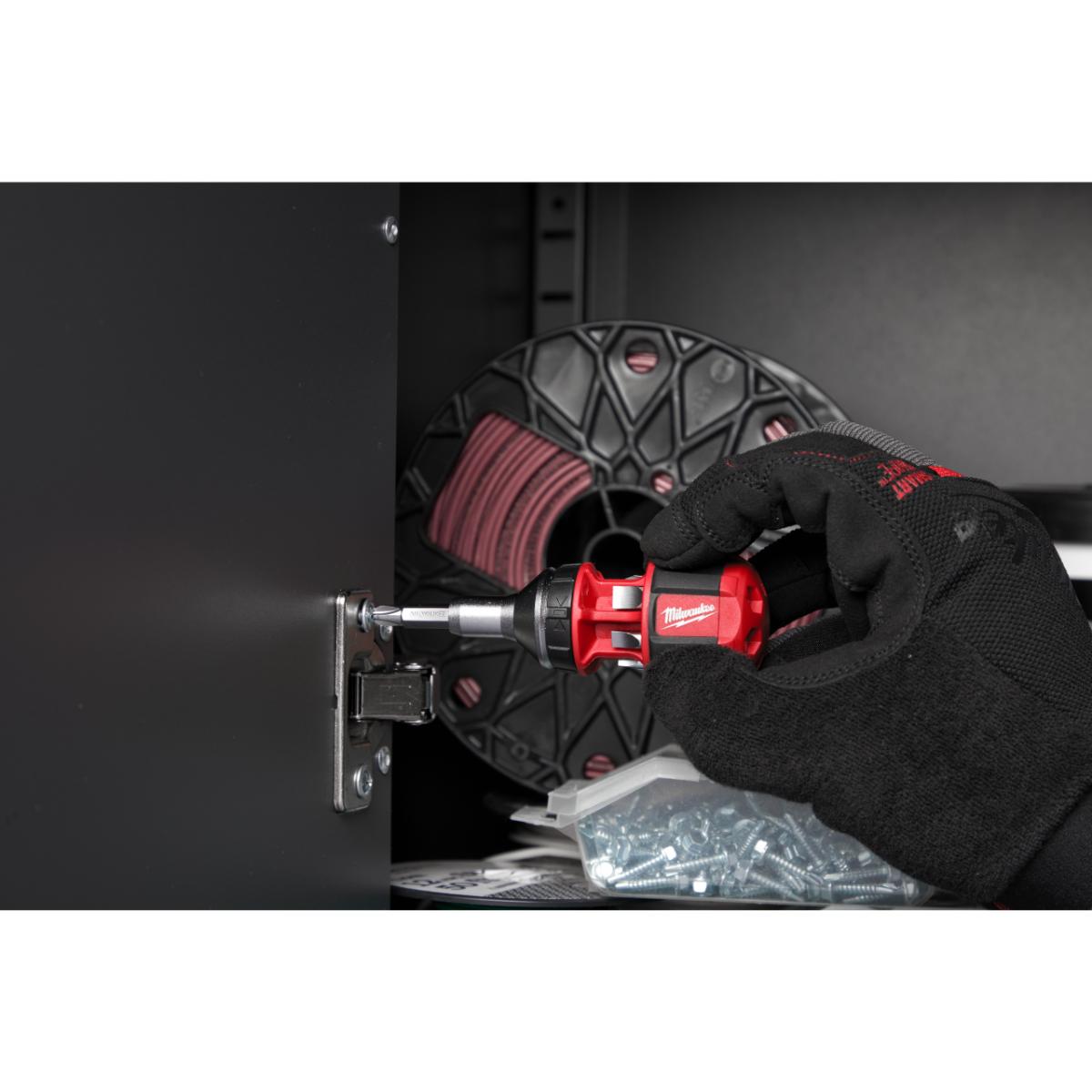 Milwaukee - 8-in-1 Multi-Bit Schraubendreher Stubby mit Ratschenfunktion