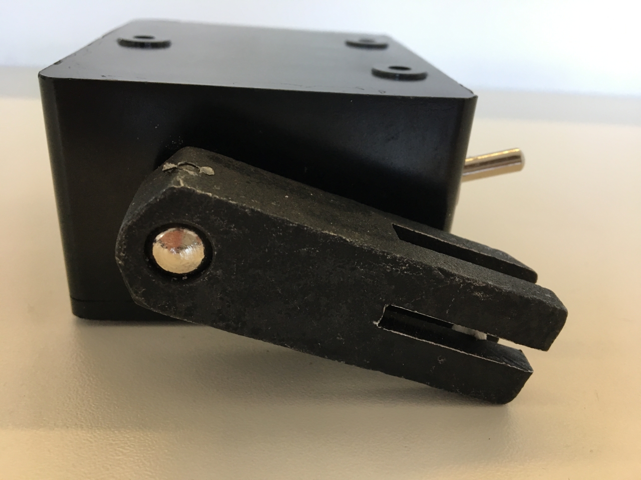 ELMAG Schalter für Säulenklemmung