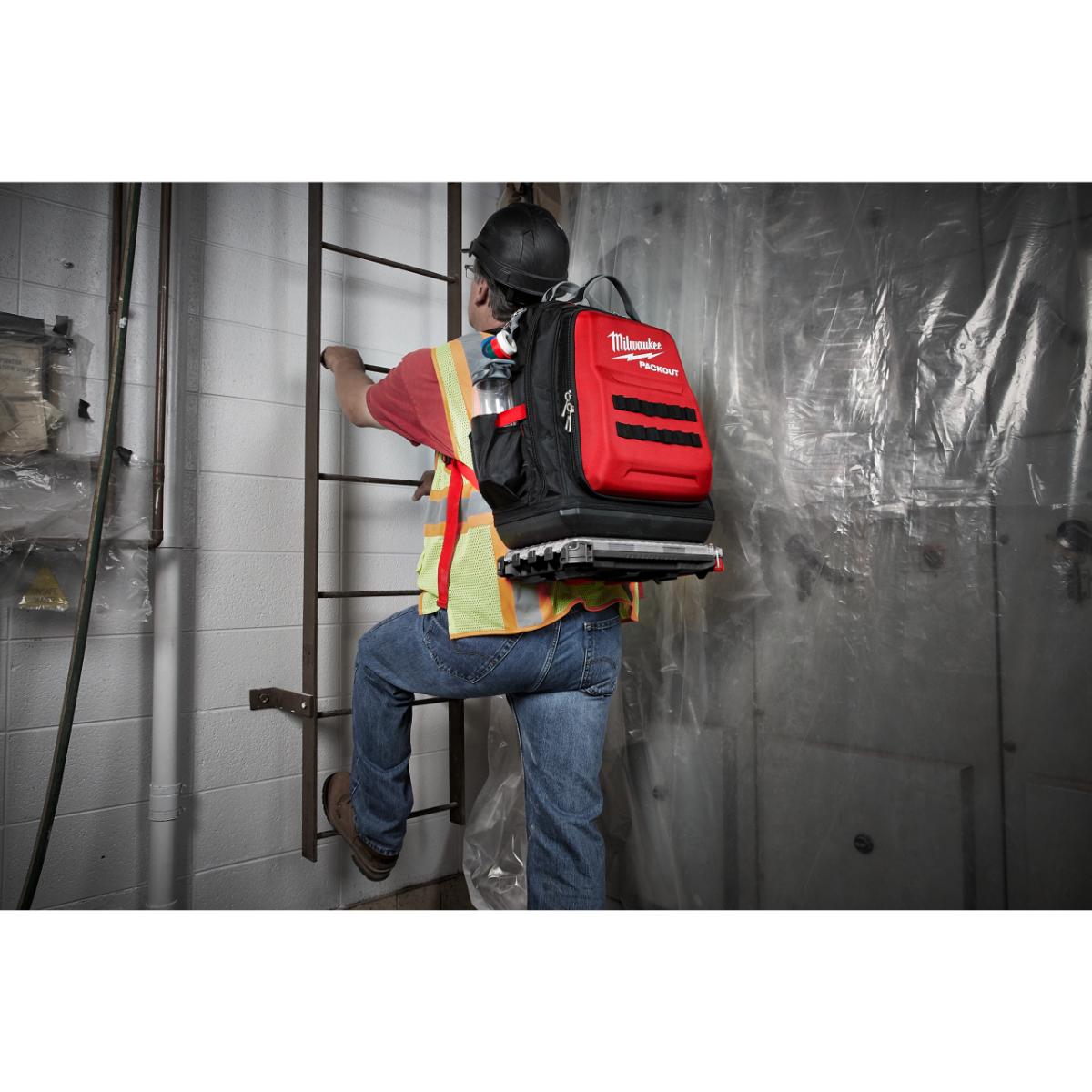 Milwaukee PACKOUT Rucksack