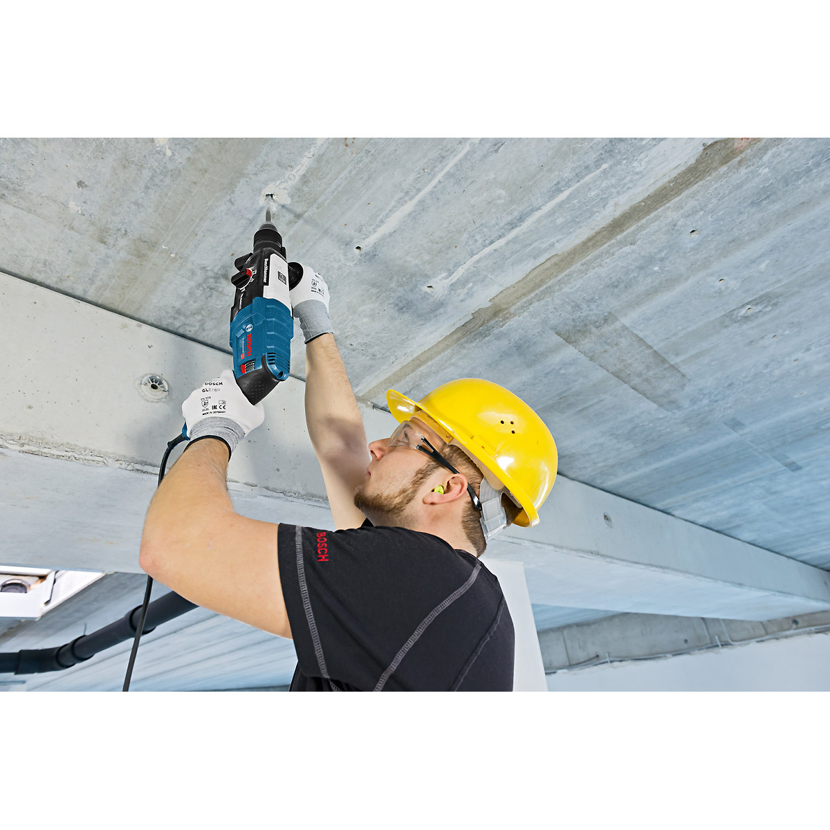 Bosch Bohrhammer mit SDS plus GBH 2-28, Handwerkerkoffer
