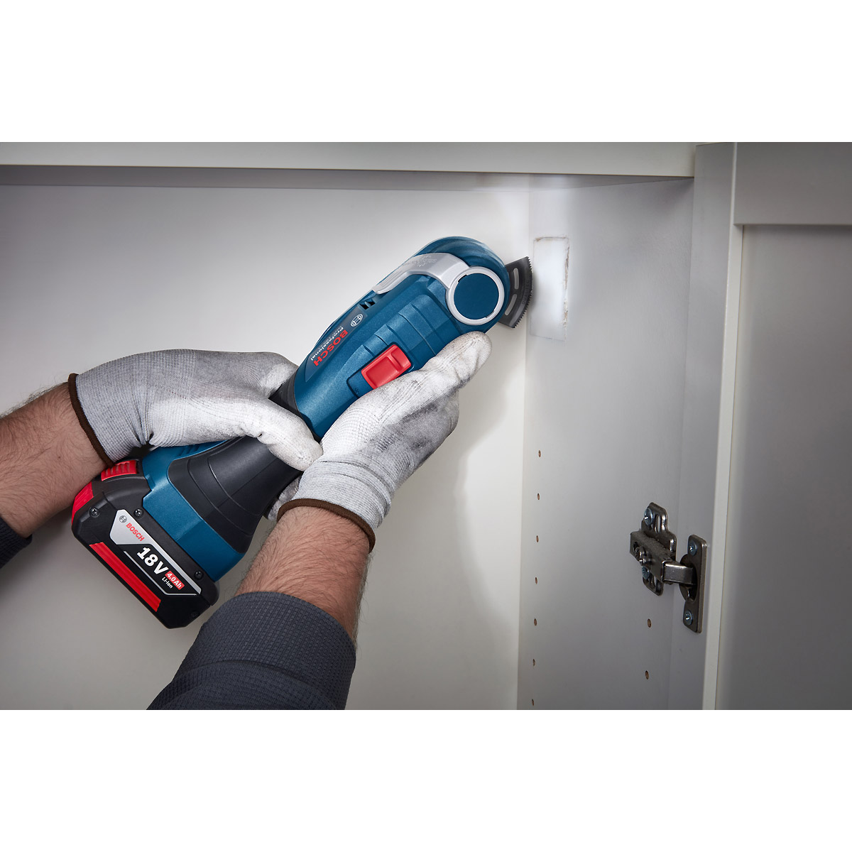 Bosch Akku-Multi-Cutter GOP 18V-34, im Karton