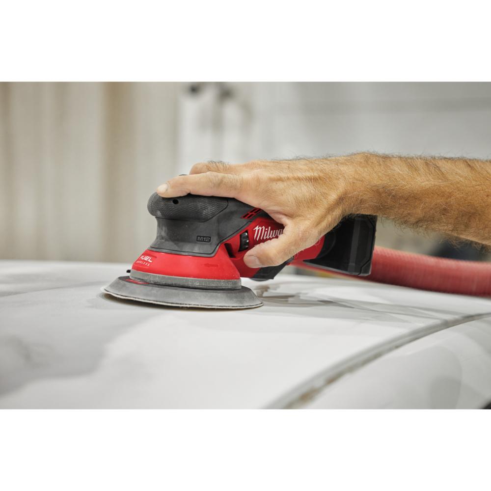 Milwaukee M12 FUEL Akku-Exzenterschleifer 150 mm M12FROS5-0