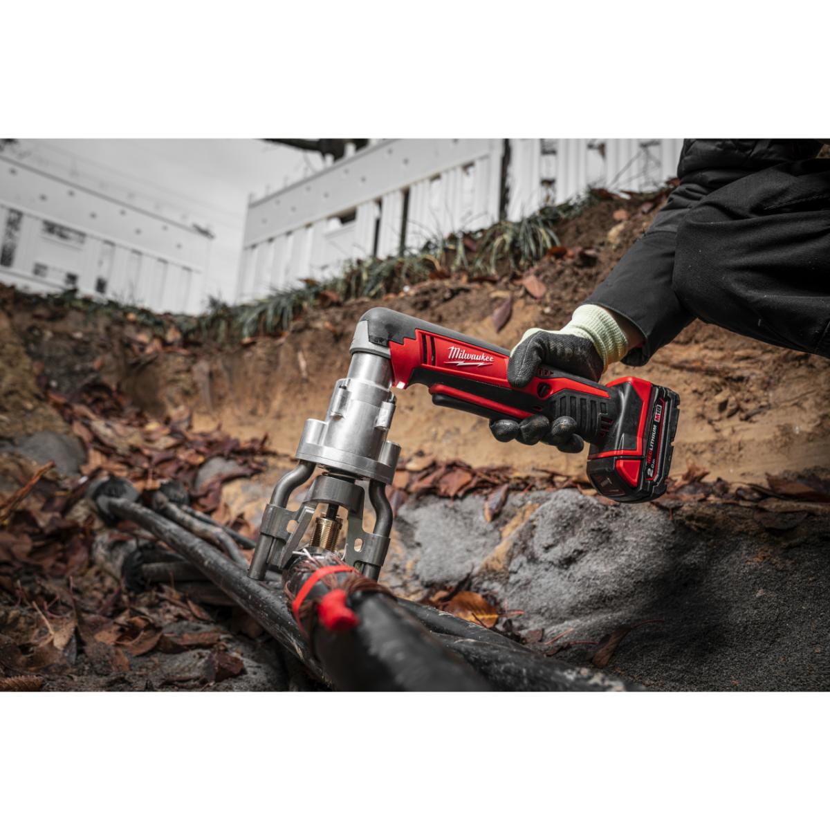 Milwaukee M18BSBT-202X Scherbolzenwerkzeug