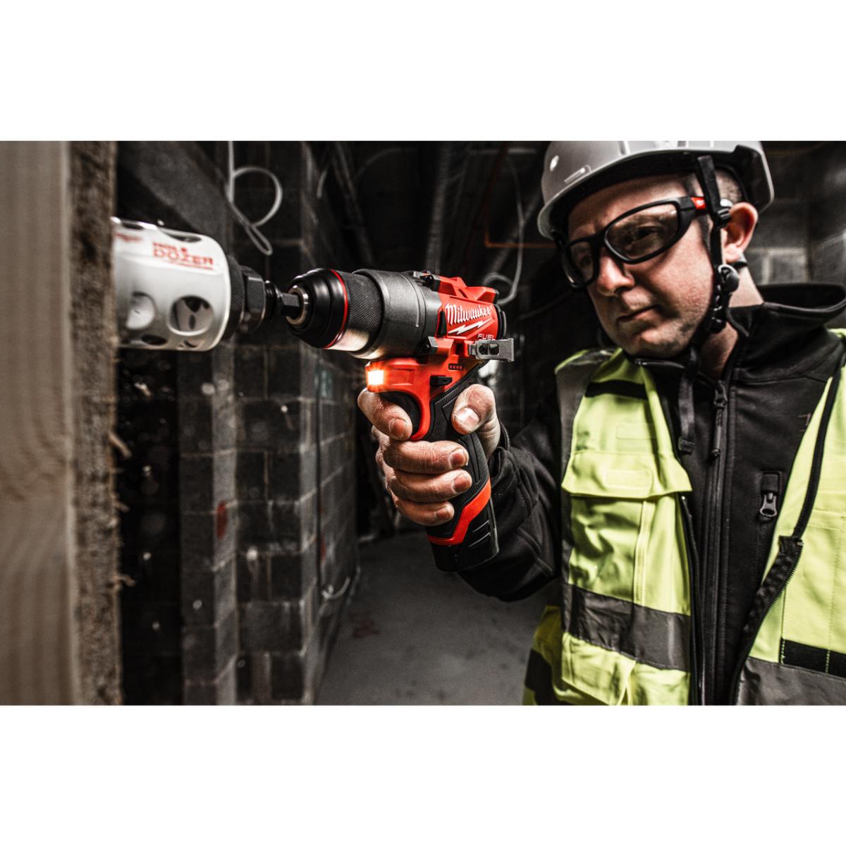 Milwaukee FUEL Akku-Kompakt-Bohrschrauber M12FDD2-202X