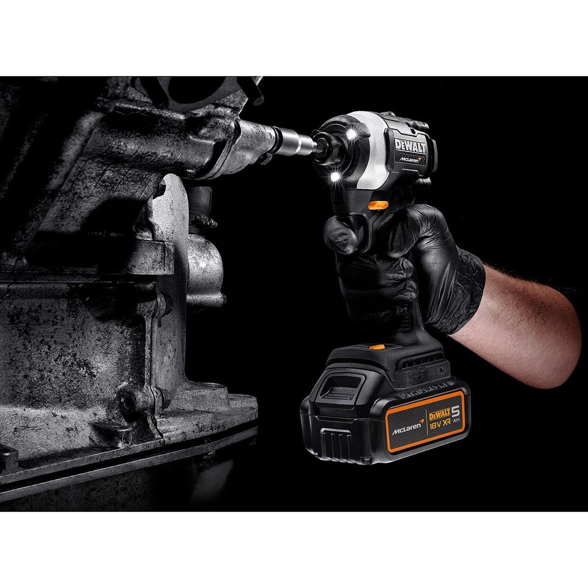 DEWALT Mclaren Schlagschrauber 18 Volt 5.0 Ah Li-Ion