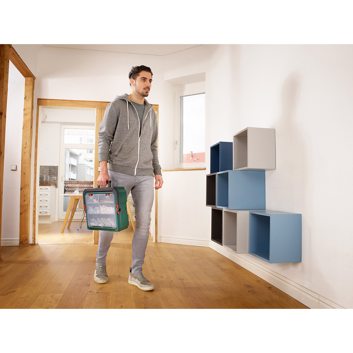 Bosch Akku-Zweigang-Schlagbohrschrauber UniversalImpact 18V + SystemBox 1