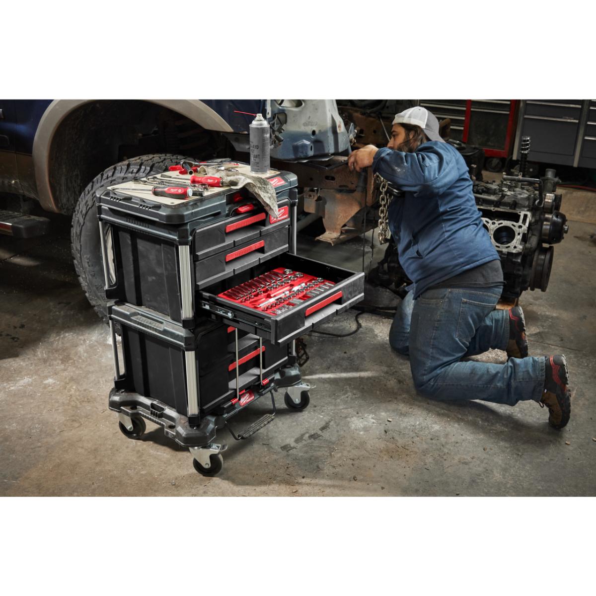 Milwaukee PACKOUT Koffer mit 3 Schubladen