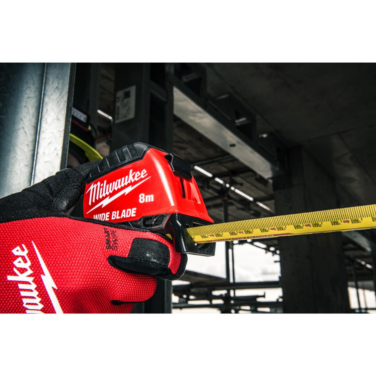Milwaukee Premium-Bandmaß breit 8 m, 35mm, Magnetic PREMIUM -Gen II
