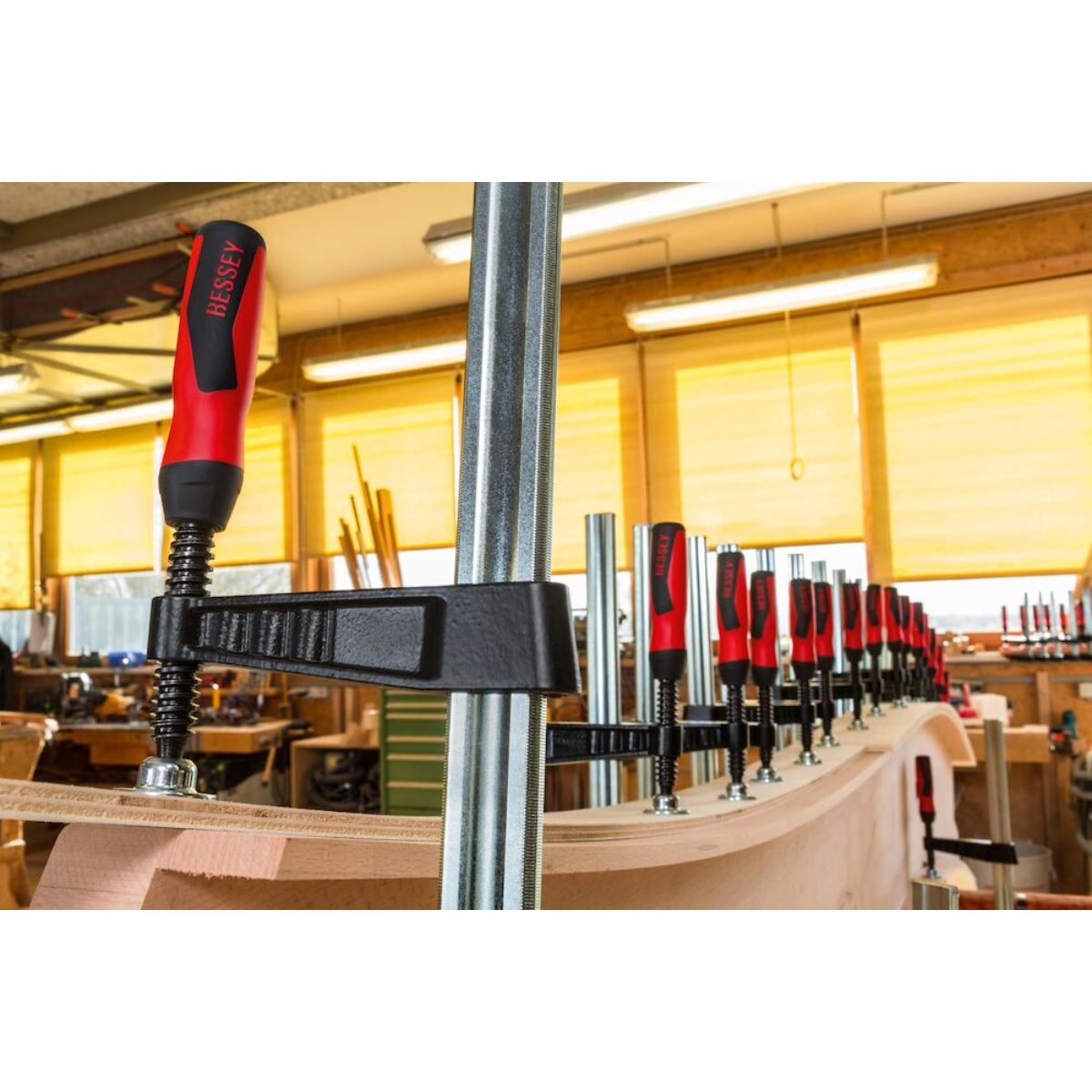 BESSEY Temperguss-Schraubknecht TGK mit 2-Komponenten-Kunststoffgriff