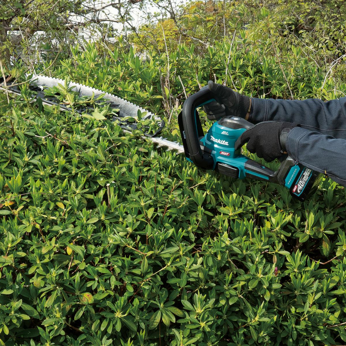 Makita Akku-Heckenschere XGT 40V max. - 50 cm - 20 mm - 460 W - UH020GZ