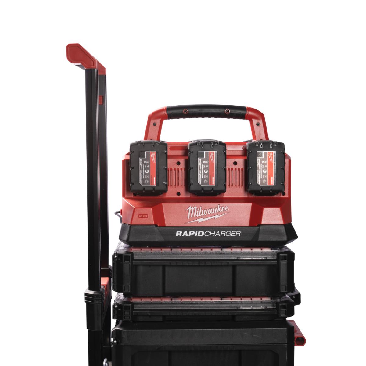 Milwaukee PACKOUT 6-fach Ladegerät M18 PC6