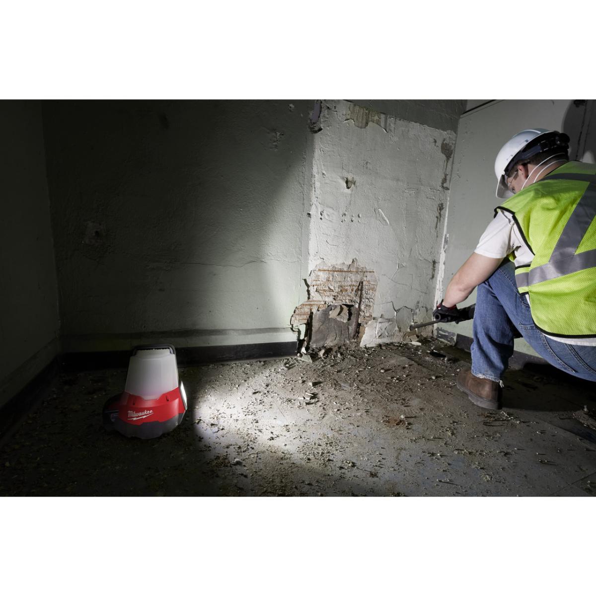 Milwaukee M18™ Akku-Bauleuchte M18 TAL-0
