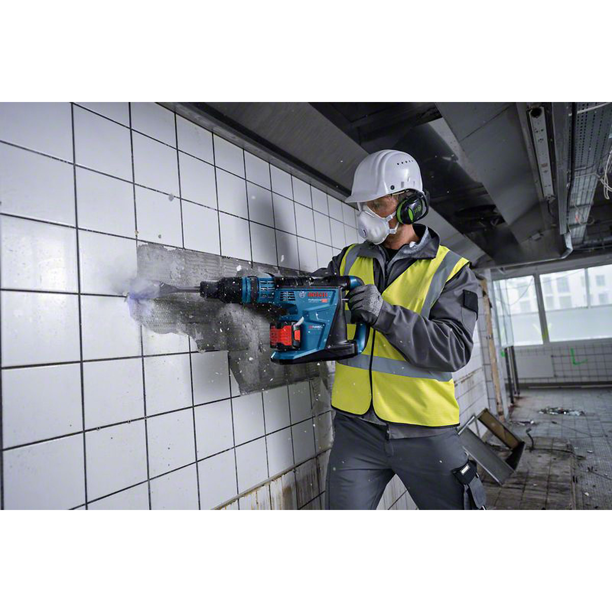 Bosch Akku-Bohrhammer BITURBO mit SDS max GBH 18V-40 C, mit XL-BOXX mit Zubehör-Set