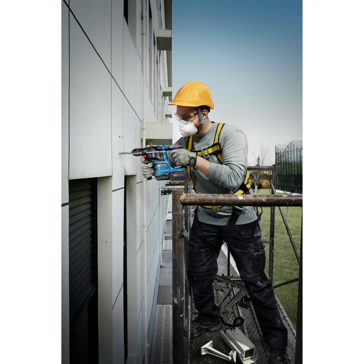 Bosch Akku-Bohrhammer mit ONECHUCK GBH 18V-22 X