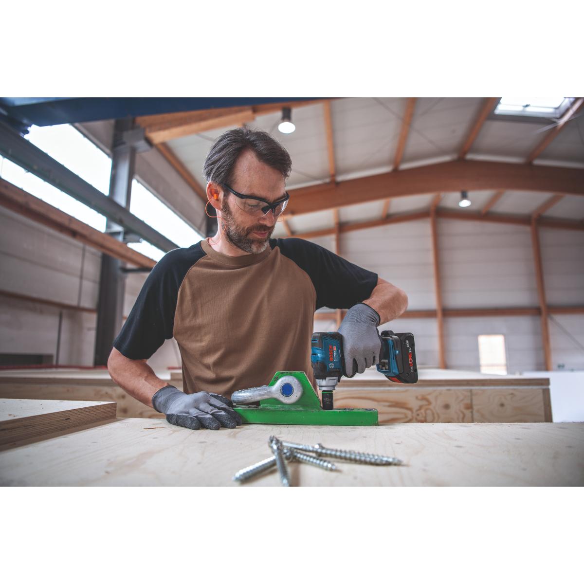 Bosch Akku-Drehschlagschrauber GDS 18V-330 HC, (solo, C)