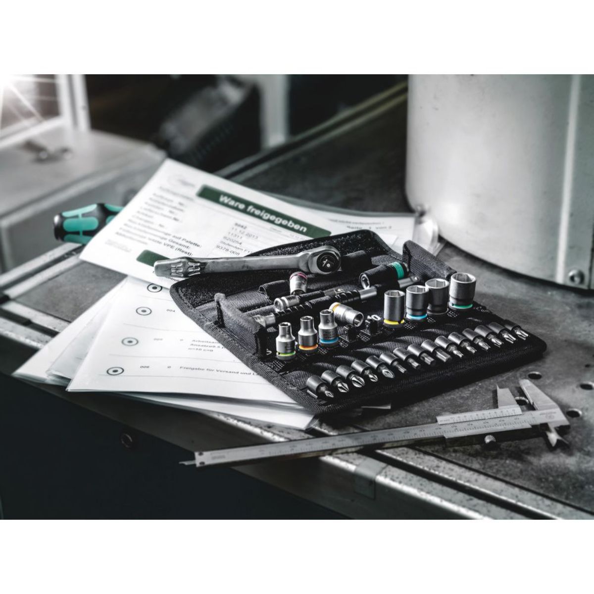Wera 8100 SA 7 Zyklop Metal-Knarrensatz, Durchsteckvierkant, 1/4"-Antrieb, metrisch, 28-teilig