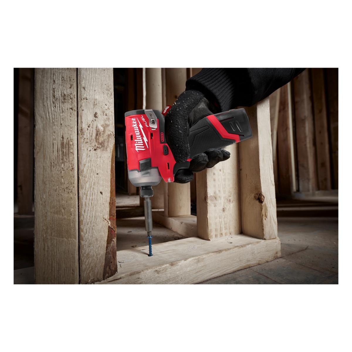 Milwaukee FUEL Akku-Impulsschrauber M12 FQID-202X