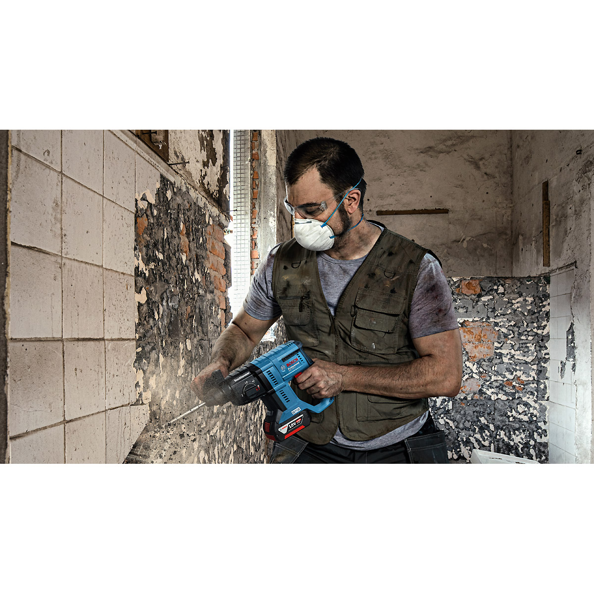 Bosch Combo Kit 3-tlg. 18V: GSR + GBH + GWS + 2 x GBA 5,0 Ah + GAL
