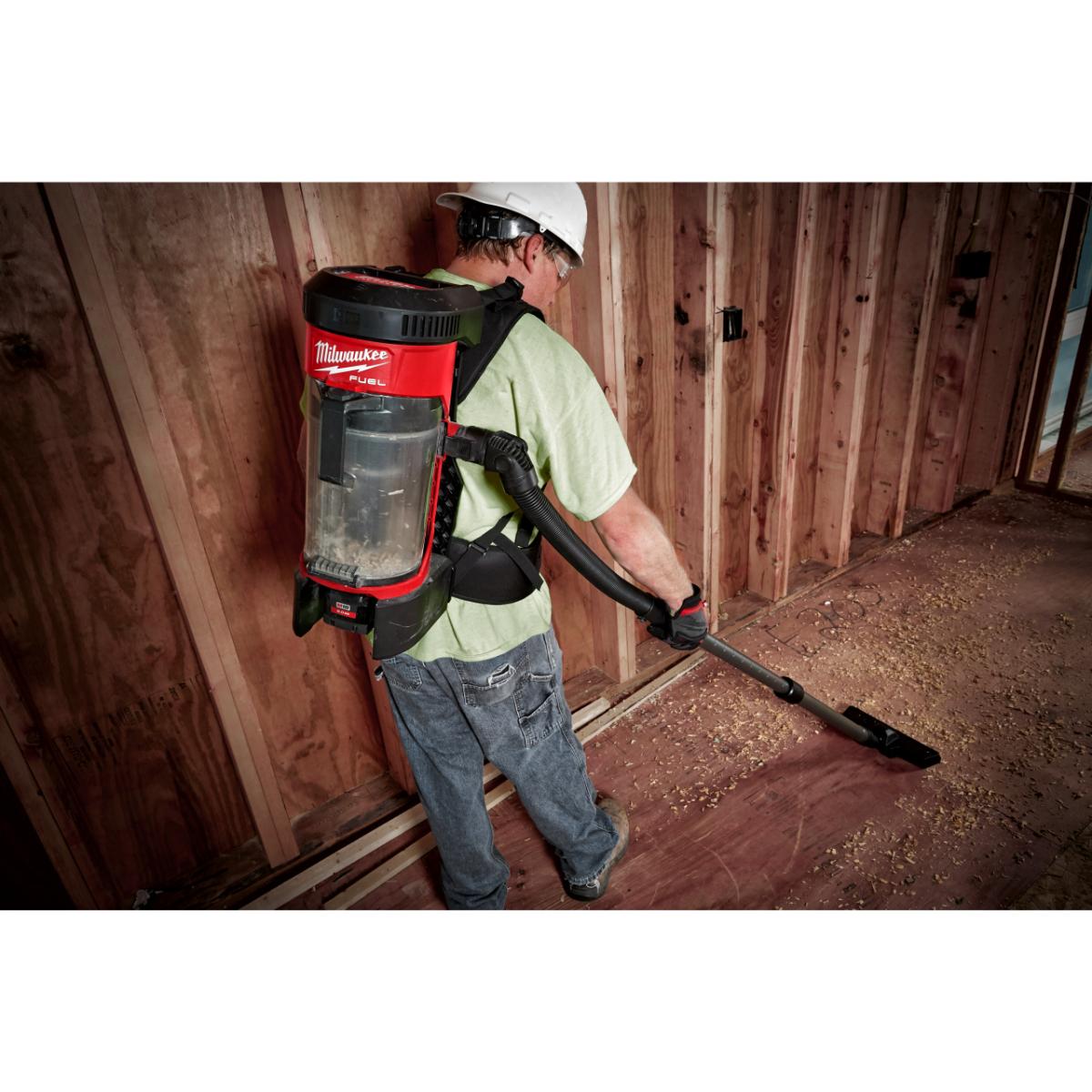 Milwaukee Akku-Rucksacksauger M18 FBPV-0