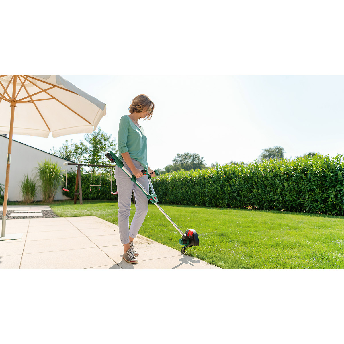 Bosch Akku-Rasentrimmer UniversalGrassCut 18V-260