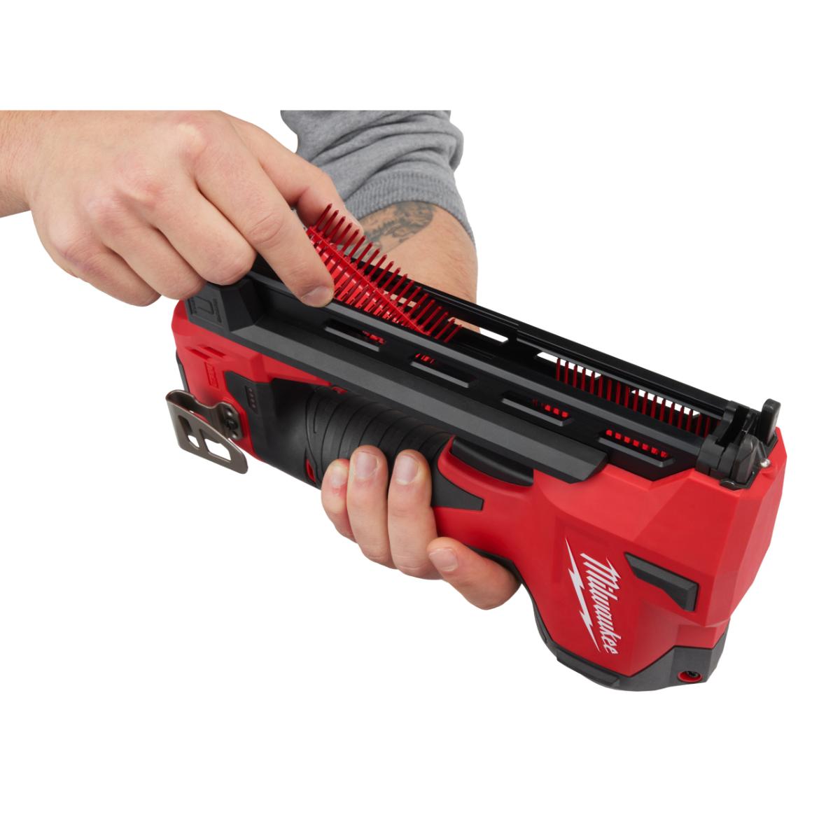 Milwaukee Akku-Tacker M12 BCST-0