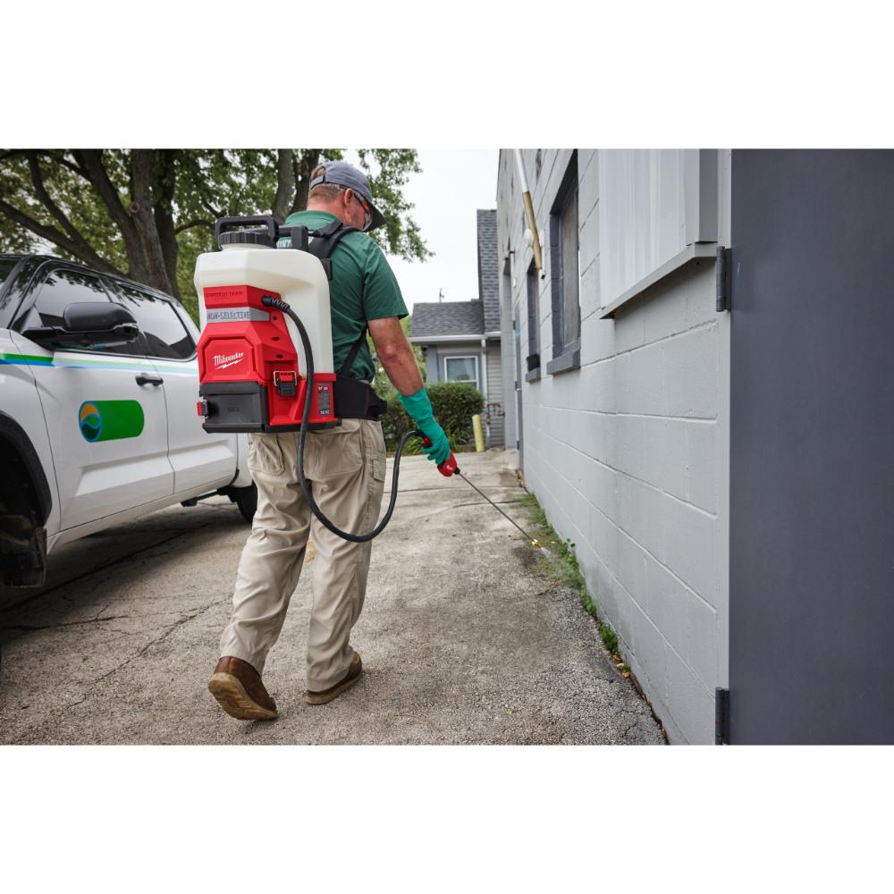 Milwaukee M18 Switch Tank Akku-Rucksack-Sprühgerät M18BBPFP2-0