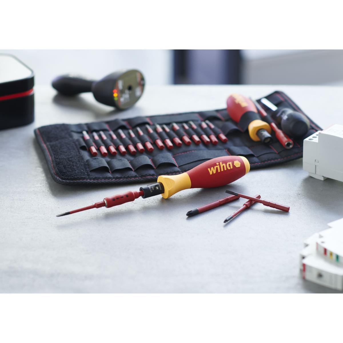 Wiha Drehmoment-Schraubendreher Set TorqueVario -S electric 0,8-5,0 Nm gemischt 19-teiliges Set variabel einstellbare Drehmomentbegrenzung mit Falttasche