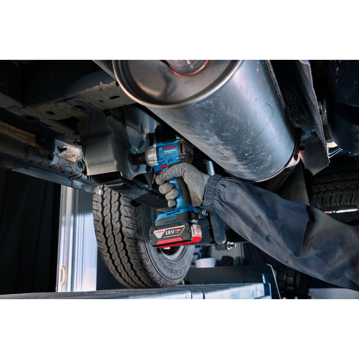 Bosch Akku-Drehschlagschrauber GDS 18V-350 in L-BOXX