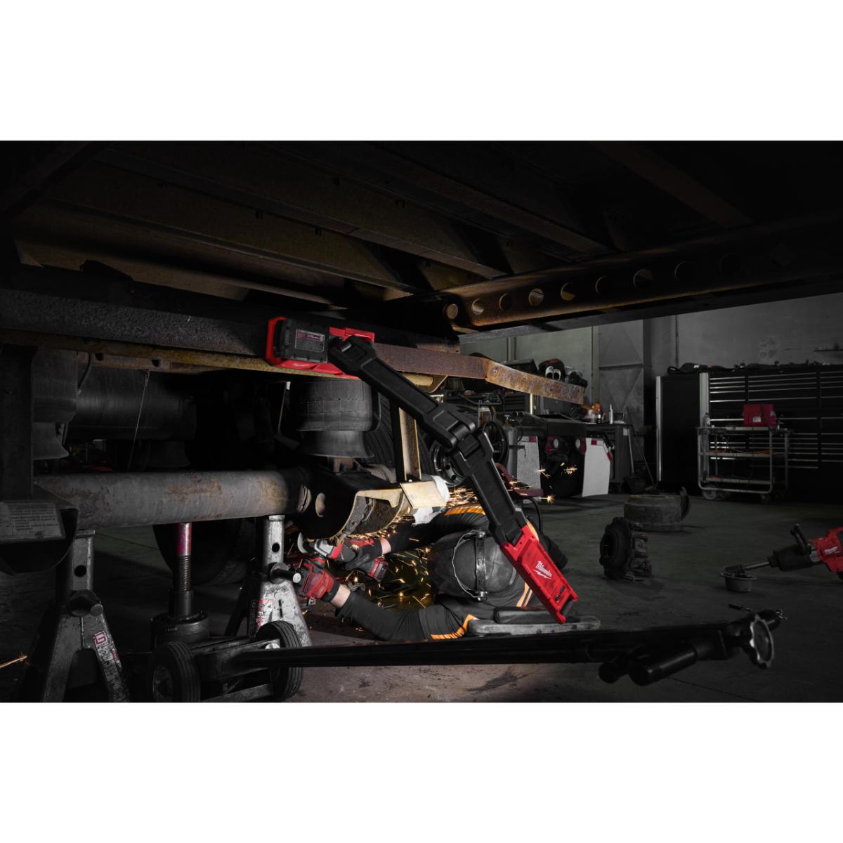 Milwaukee M18 Akku-Serviceleuchte M18ABL-0