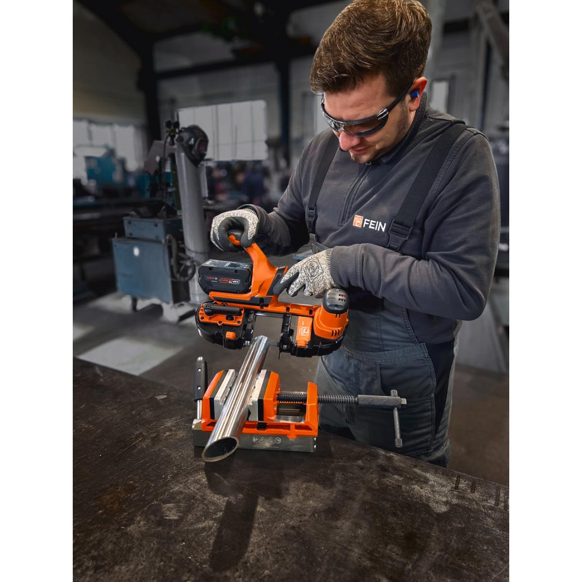 Fein Magnetschraubstock mit Backenbreite von 100 mm VersaMAG Schraubstock Set inkl. Schutzbacken aus