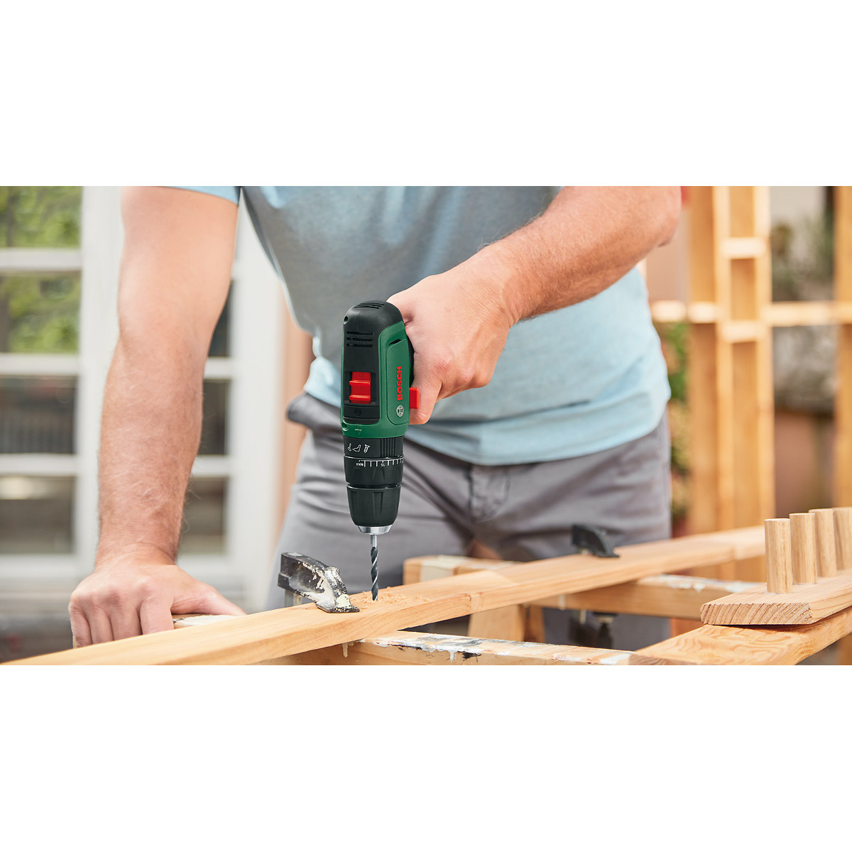 Bosch Akku-Zweigang-Schlagbohrschrauber EasyImpact 1200