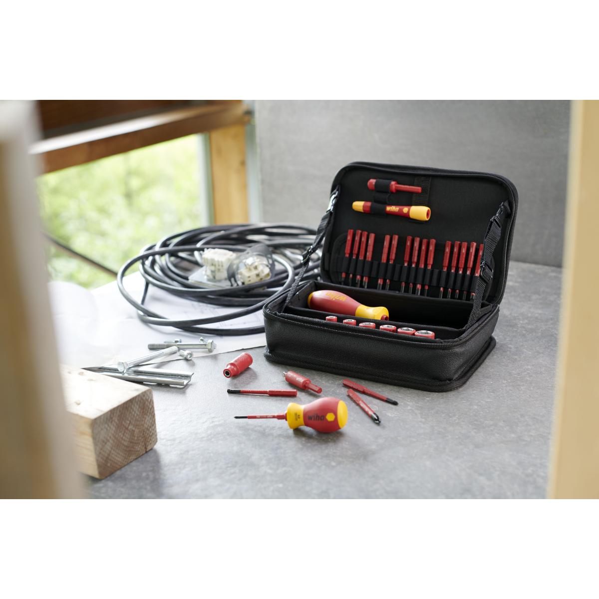 Wiha Werkzeug Set slimVario electric gemischt 32-teiliges Set mit Funktionstasche