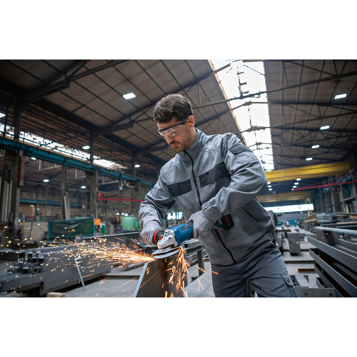 Bosch Akku-Winkelschleifer BITURBO GWS 18V-15 P mit Zusatzgriff