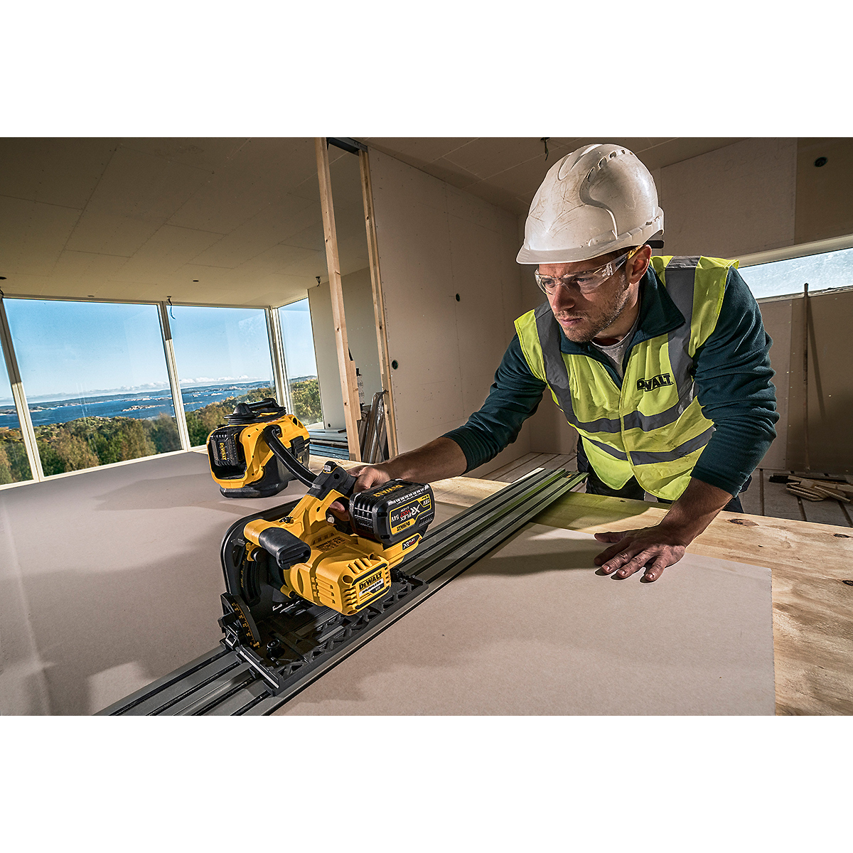 DEWALT Akku-Tauchkreissäge 54V 165mm Basisversion