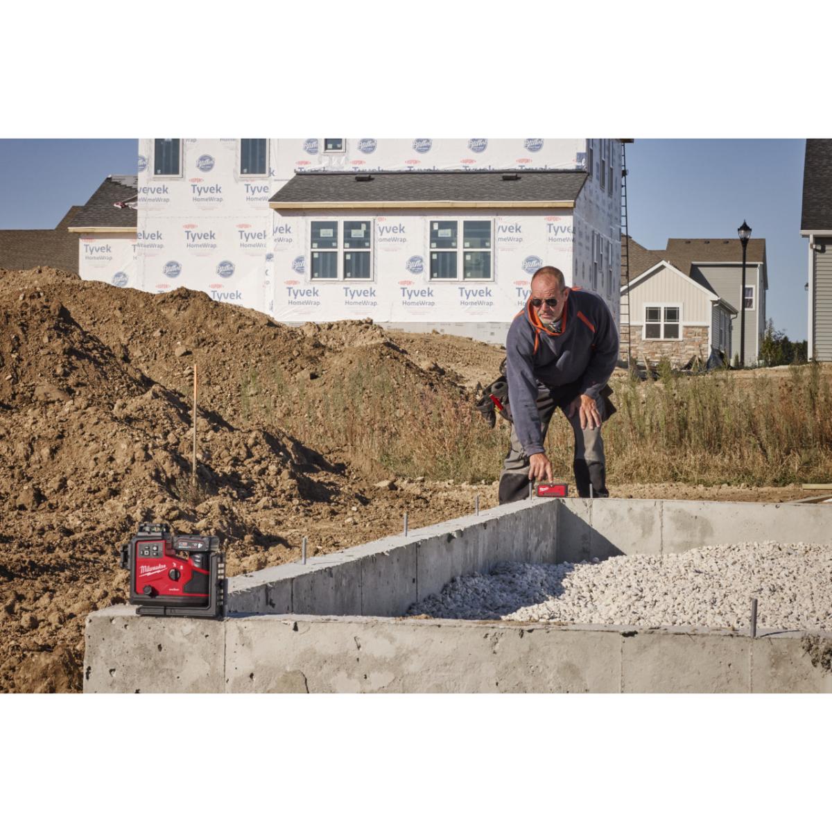 Milwaukee M12 3x 360° Akku-Laser M12A3PLO-401C