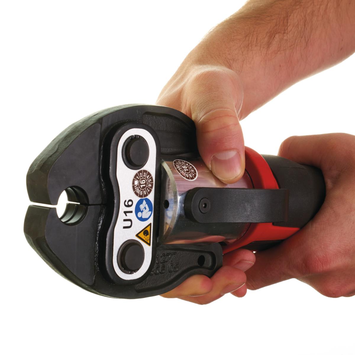 Milwaukee Akku-Presswerkzeug M12 HPT-202C