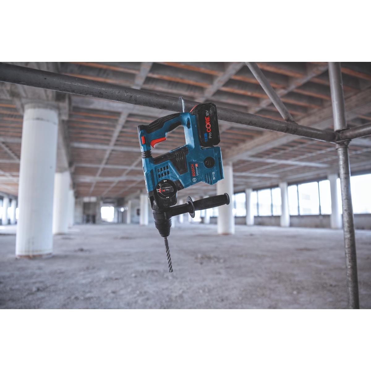 Bosch Akku-Bohrhammer mit SDS plus GBH 18V-28 CF