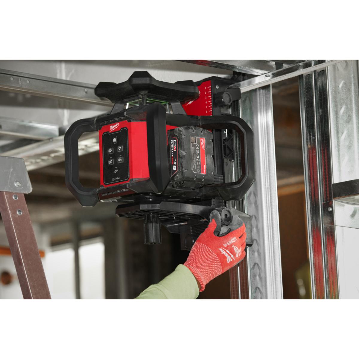 Milwaukee M18 ONE-KEY Akku-Rotationslaser M18RLOHVG300-501C
