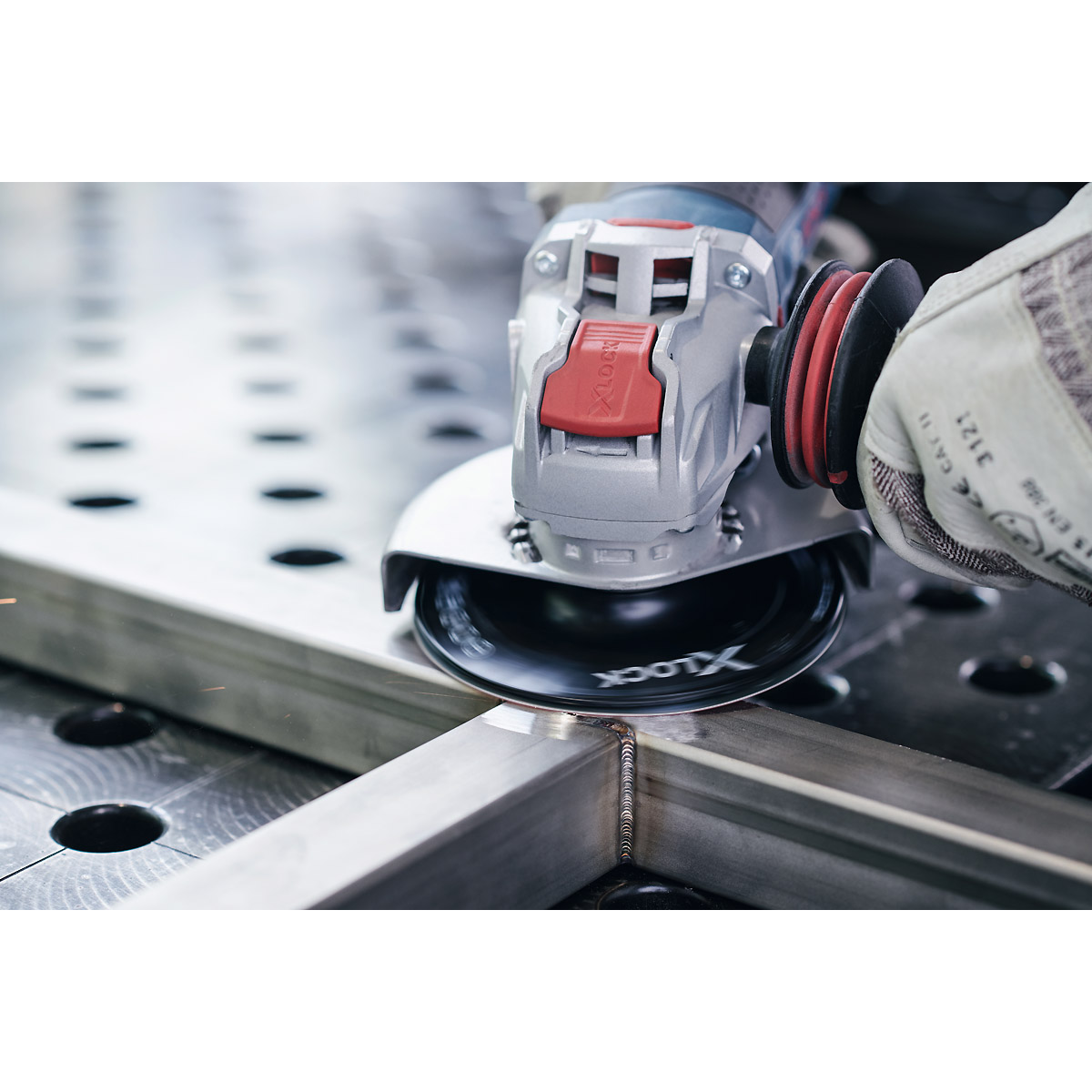 Bosch Fiberschleifscheibe R444 Expert for Metal, X-LOCK 125mm
