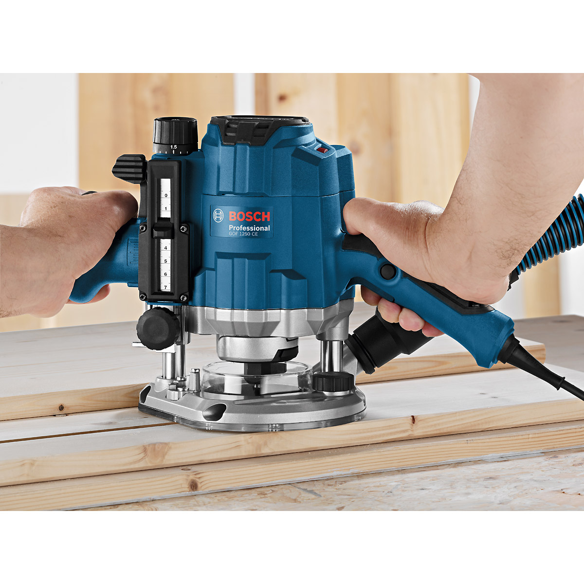Bosch Oberfräse GOF 1250 CE
