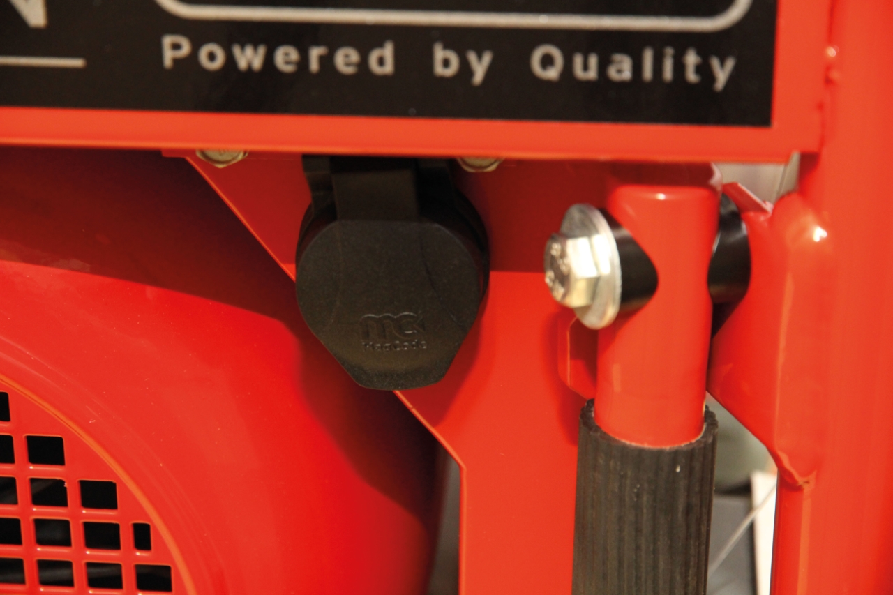 ELMAG 12Volt Anschluss für Batterie-Erhaltungsladung