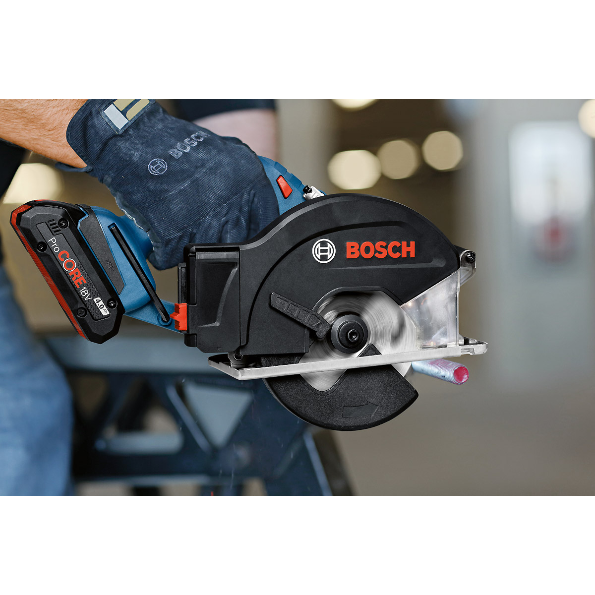 Bosch Akku-Kreissäge GKM 18V-50 Solo