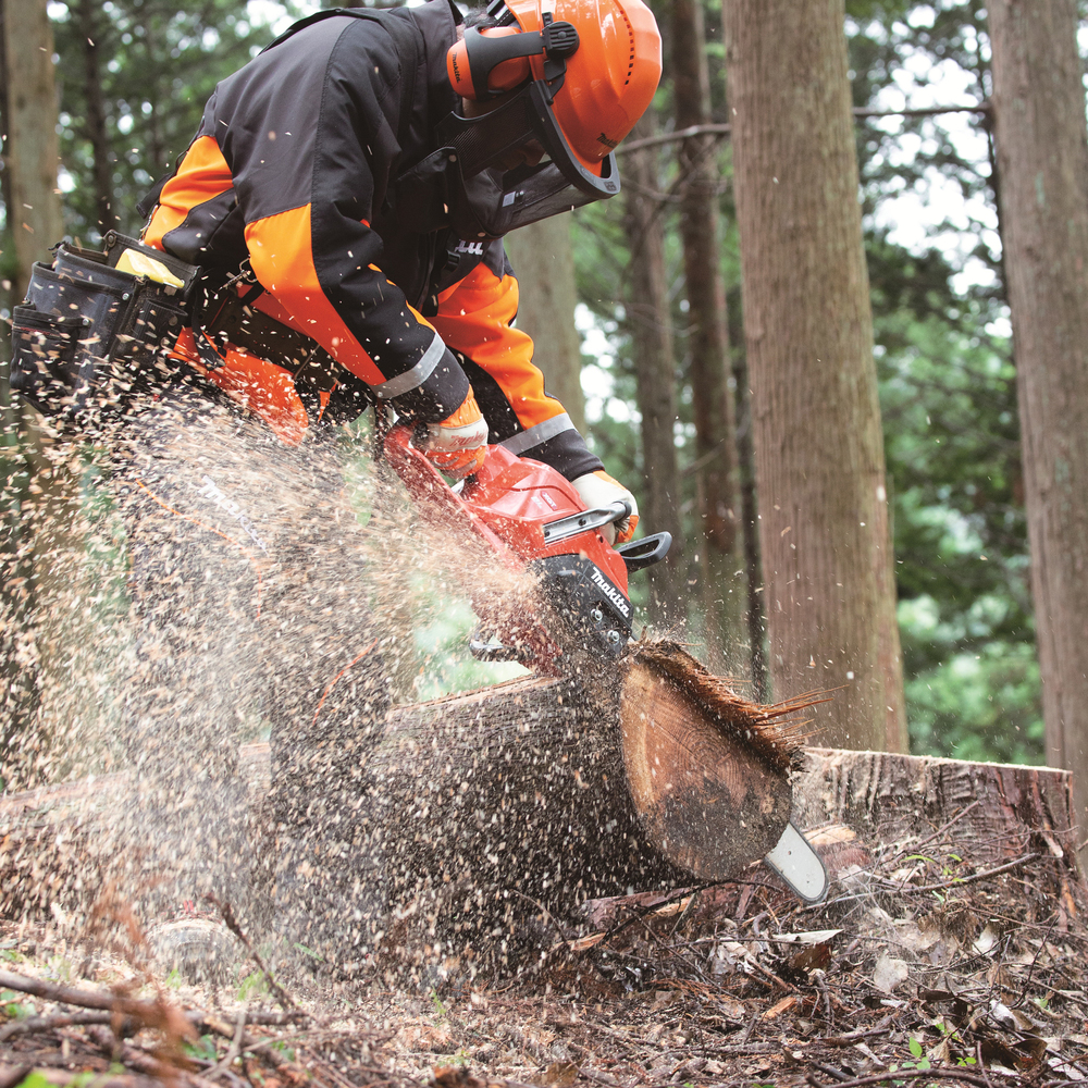 Makita Akku-Kettensäge XGT 40V max. mit Akku 8,0 Ah & Ladegerät - UC030GE103