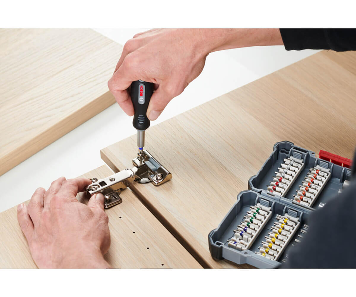 Bosch Schrauberbit-Satz 45-teilig Pick&Click Set+Griff/in Display