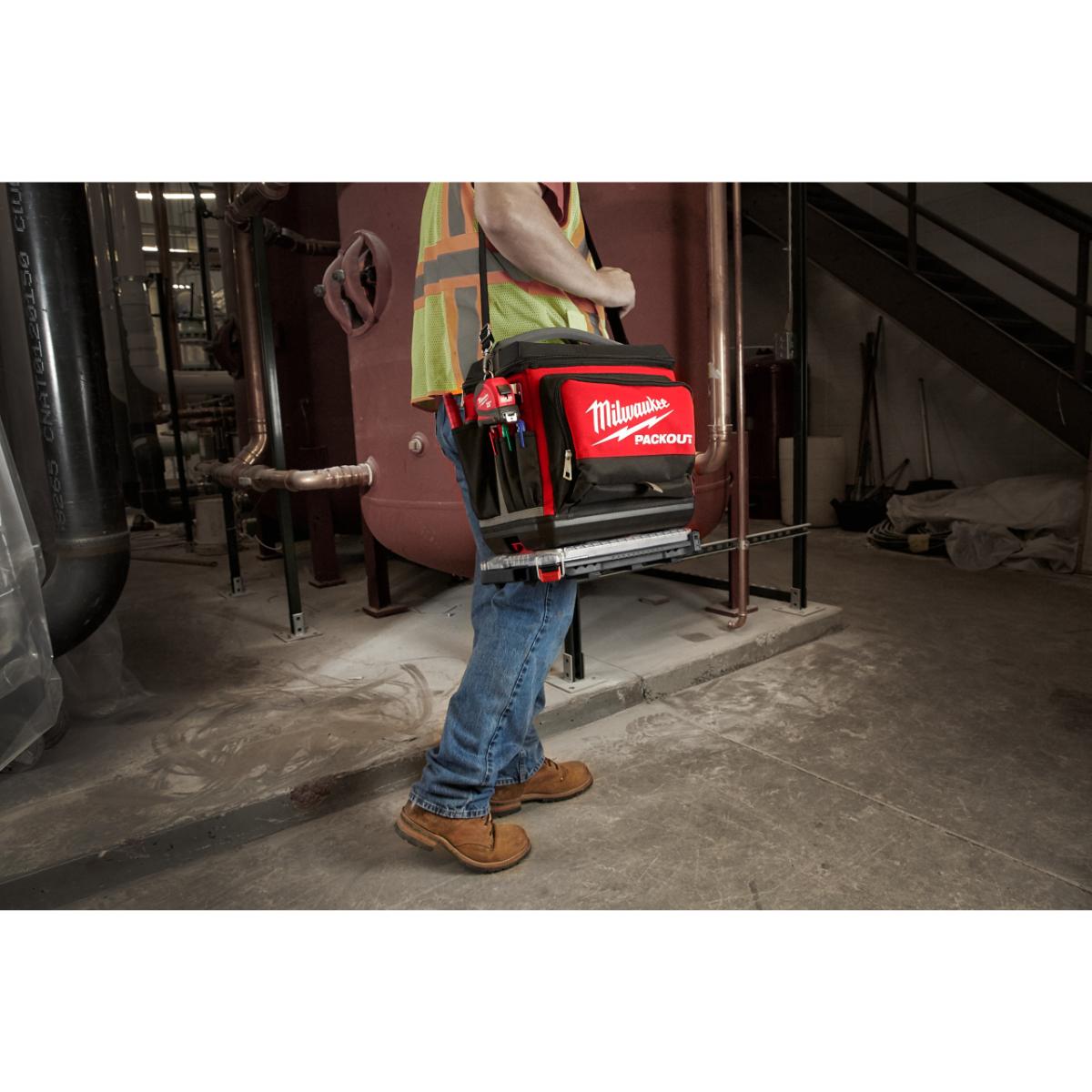 Milwaukee PACKOUT Jobsite Kühltasche