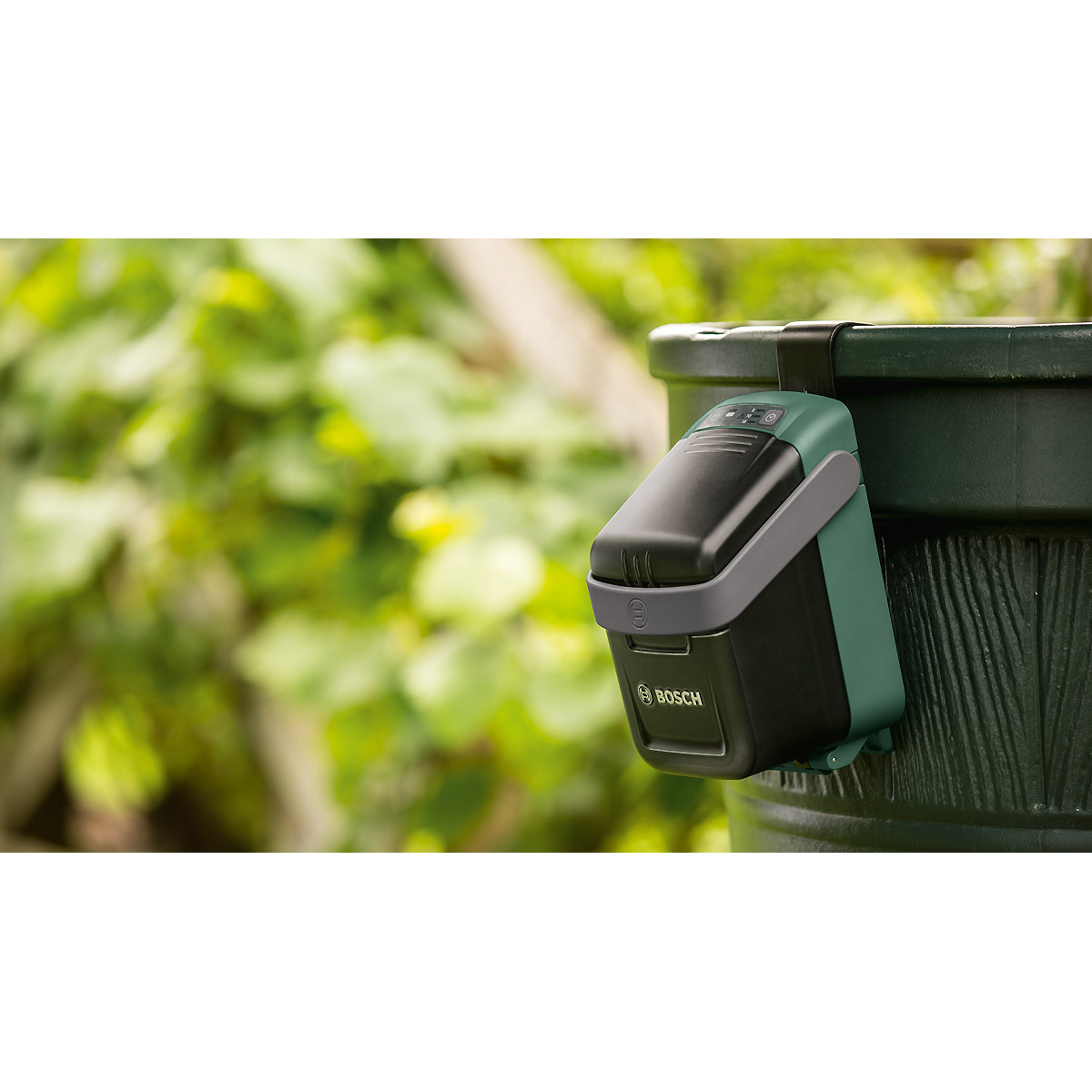 Bosch Systemzubehör Befestigungen für Wände und Regenwasserbehälter