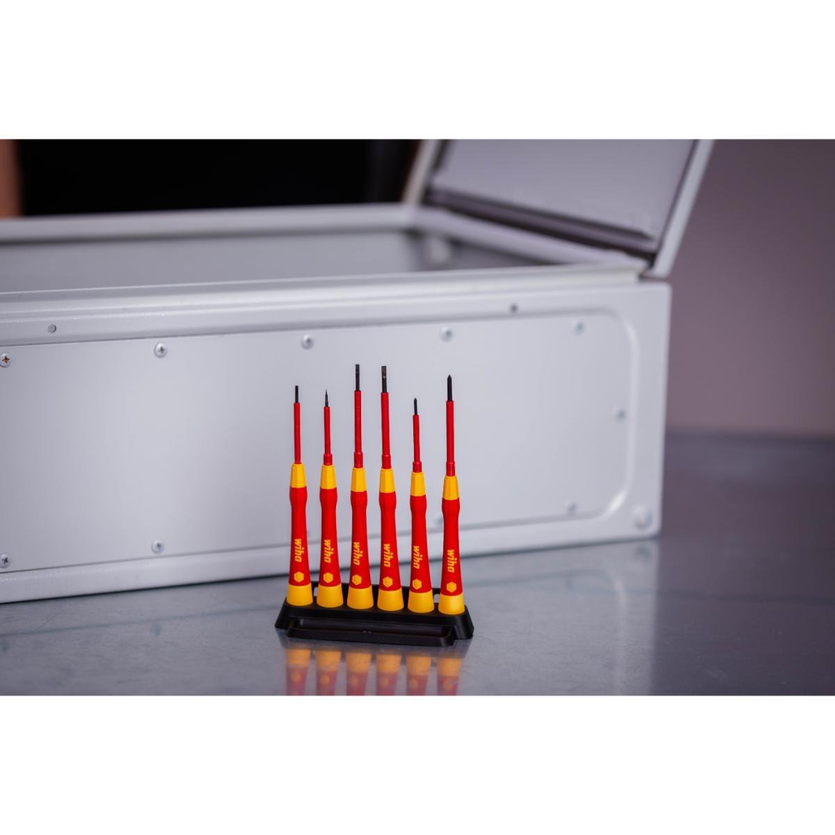 Wiha Feinschraubendreher Set PicoFinish electric Schlitz, Phillips 7-teiliges Set mit Halter