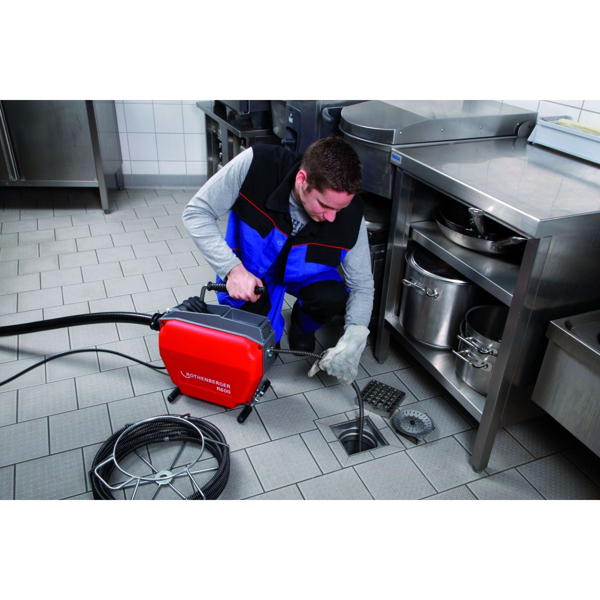 ROTHENBERGER R600, Rohrreinigungsmaschine, 230V + Spiralen-/Werkzeugset Standard 16-22mm
