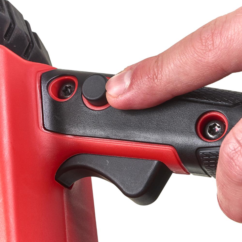 Milwaukee M18 FUEL Akku-Kettensäge 30-cm-Schwert M18FCHSC-122